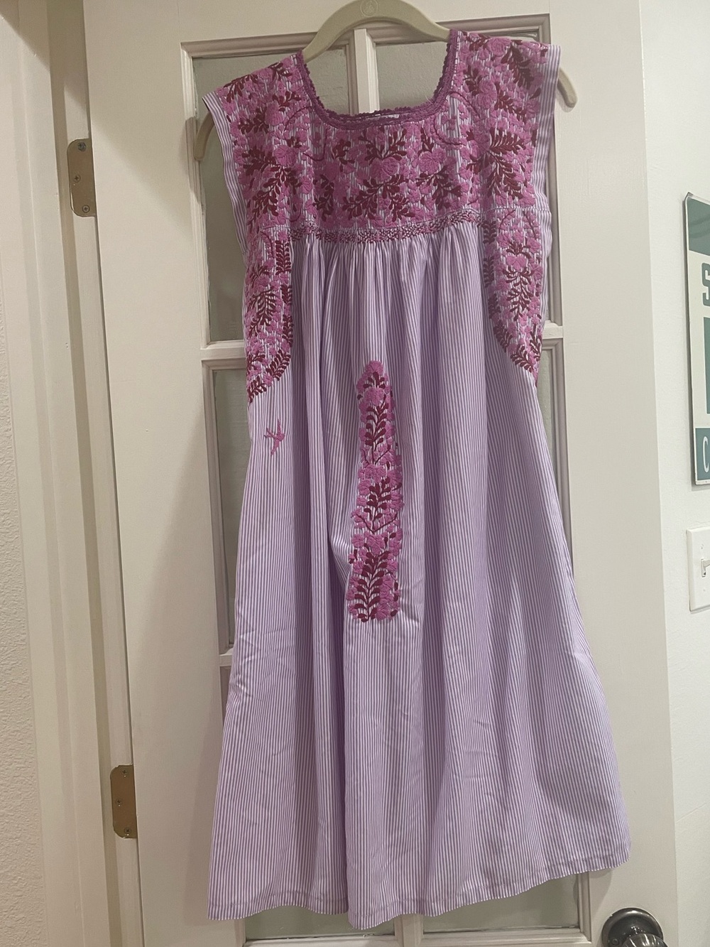 Mi Golondrina Flores Dress